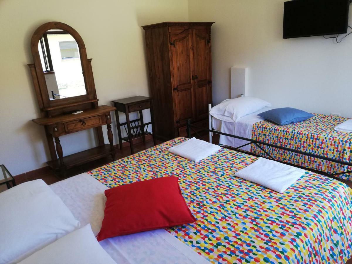 Agriturismo Le Folaghe テッラチーナ エクステリア 写真