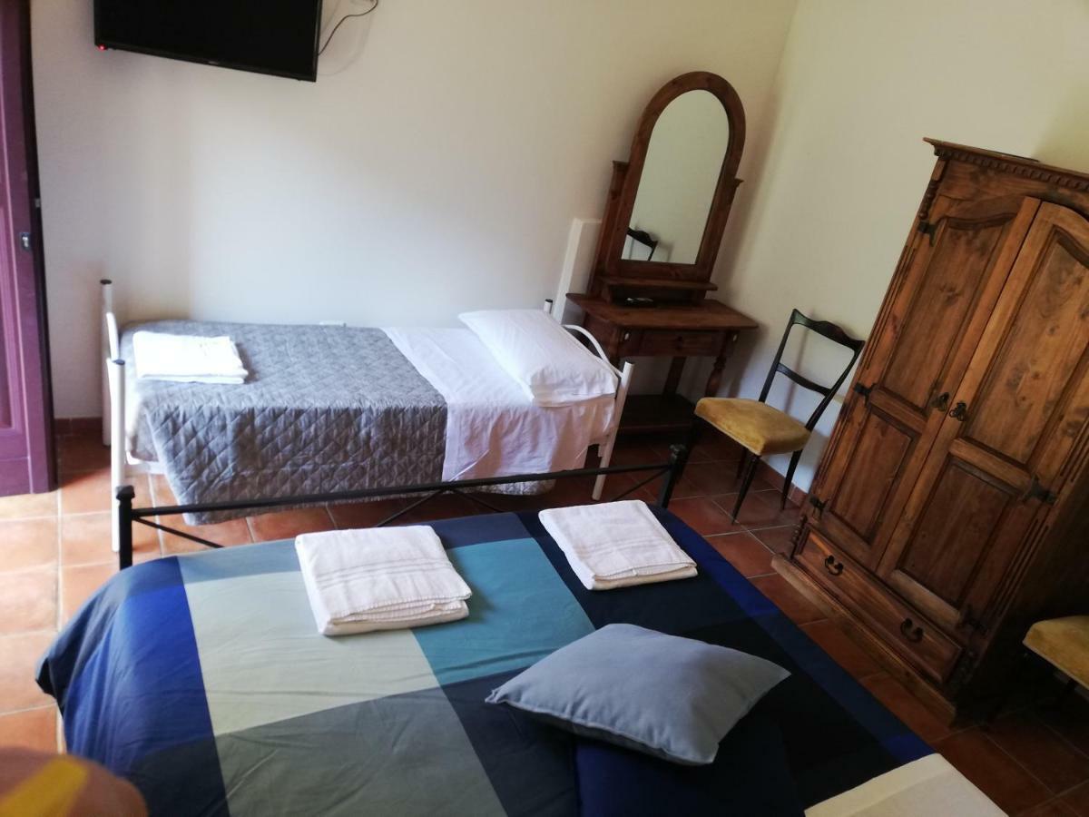 Agriturismo Le Folaghe テッラチーナ エクステリア 写真